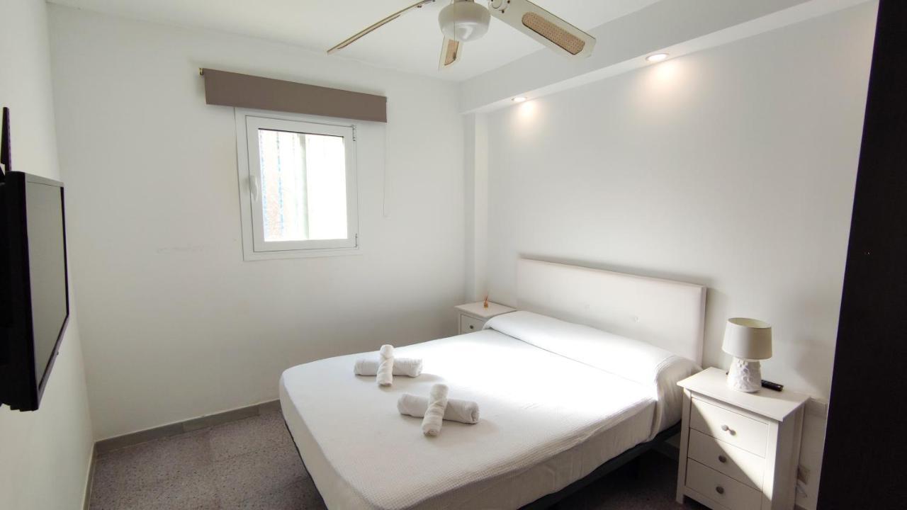 Weekend Beach Small House - Alojamientos La Torre Torre Del Mar Exterior photo